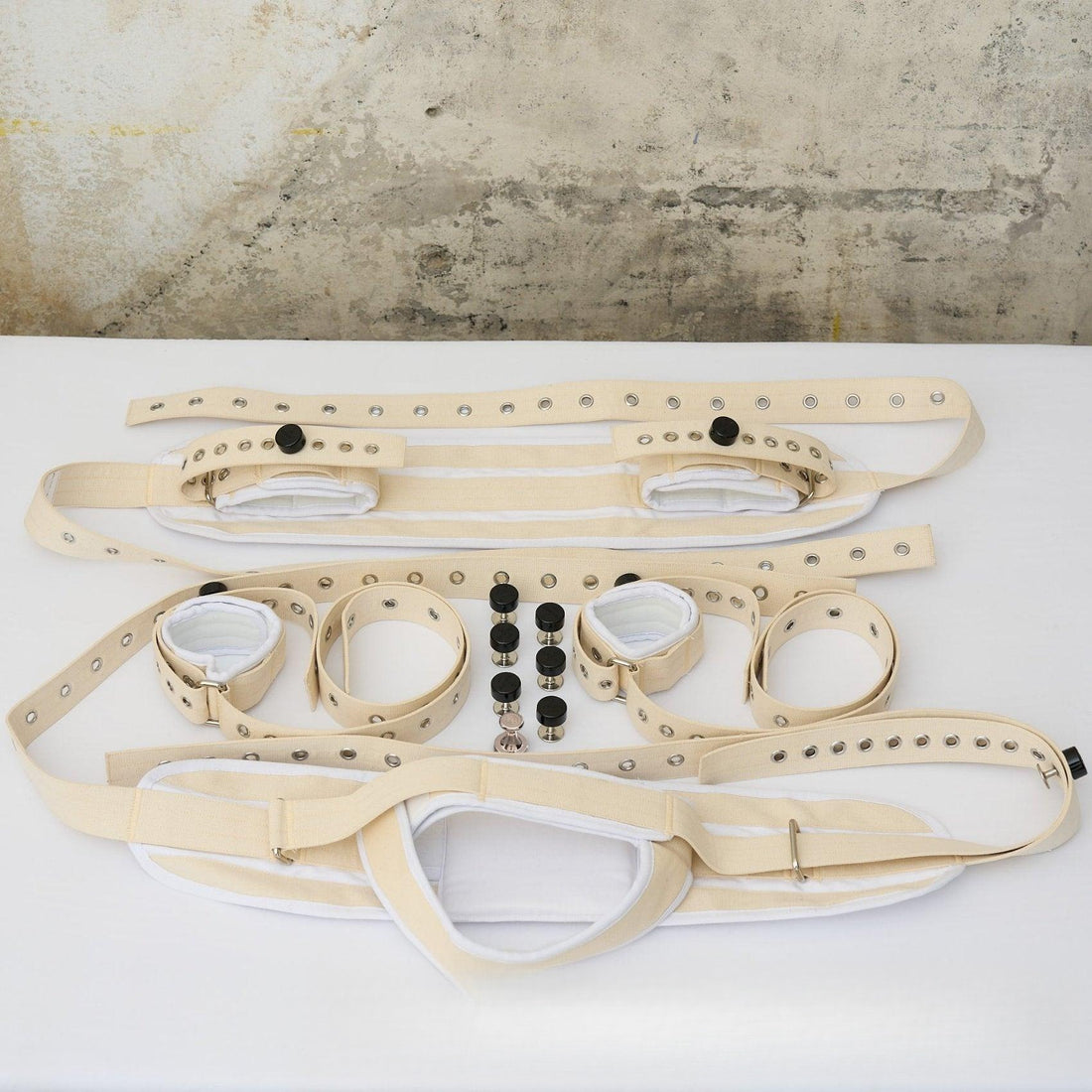 Bettenbondage Ganzkörper Set M Weiß