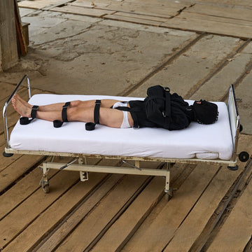 Schwarzes Zwangsjacken-Bondage-Set