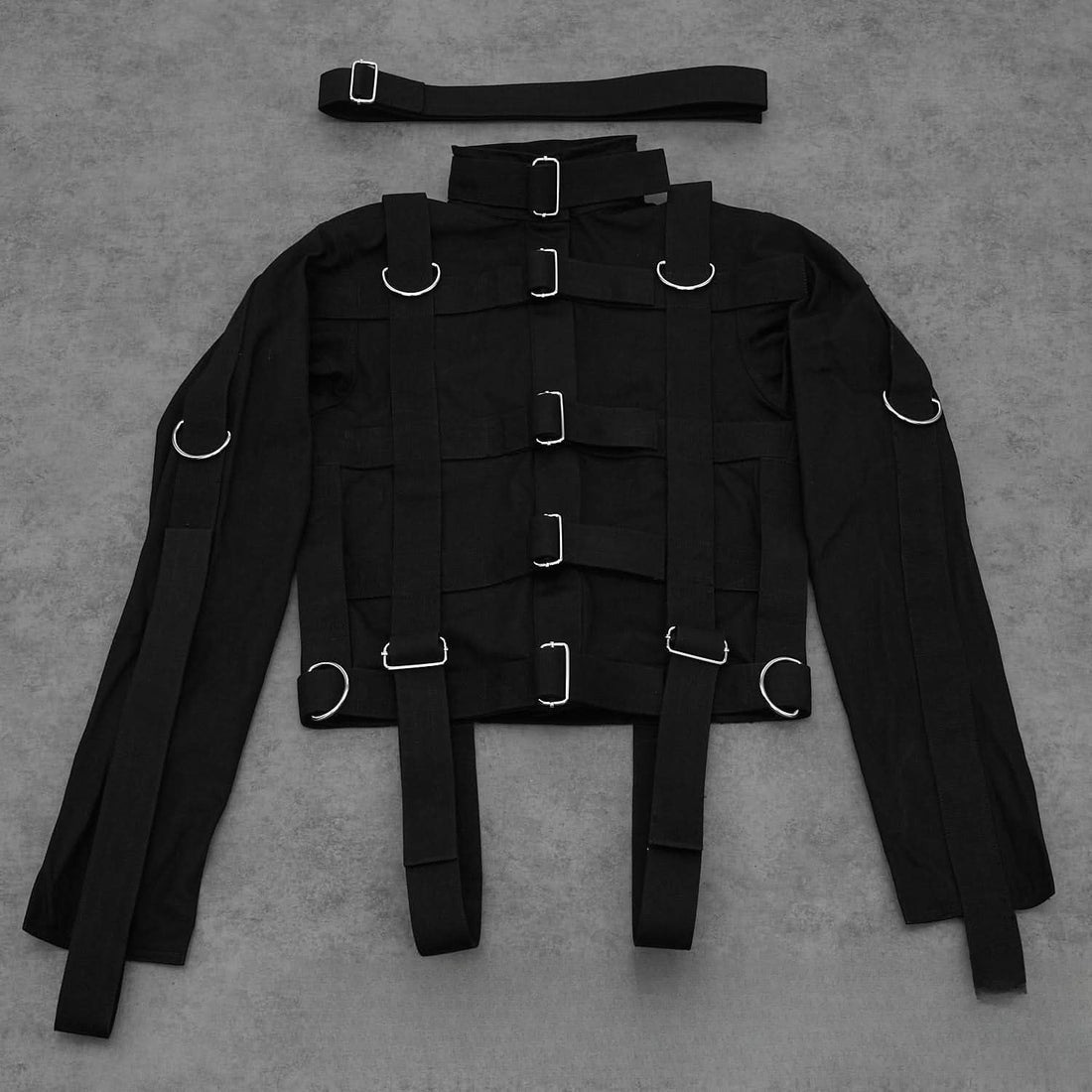 Schwarze Zwangsjacke